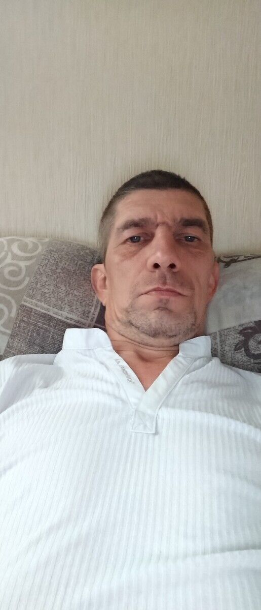  20315514  Andrey, 49 ,    