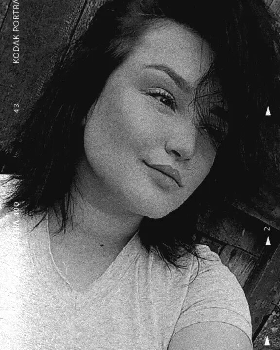  43406484  Lilia, 23 ,    