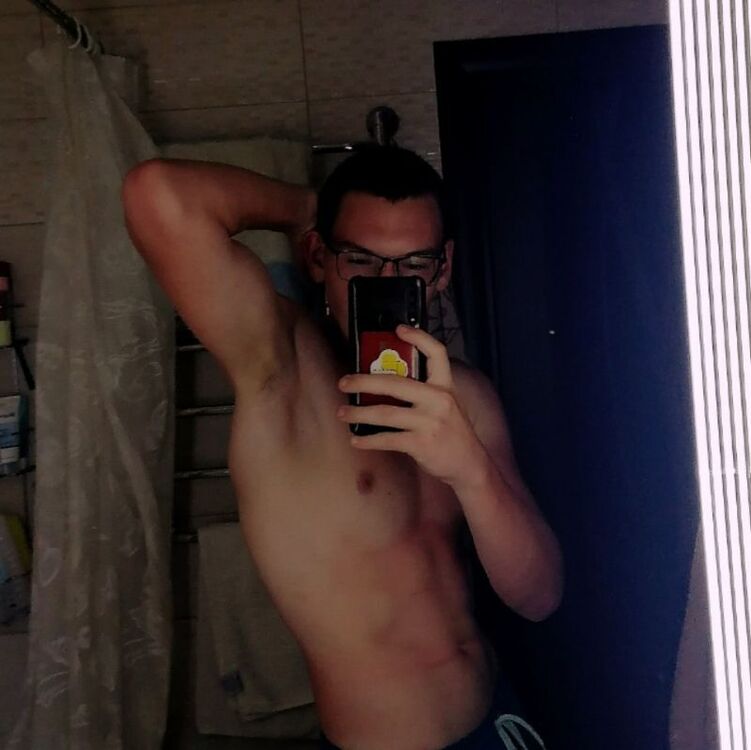  41256224  , 20 ,    