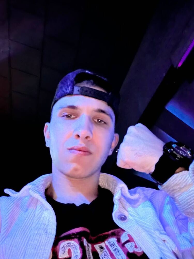  ,   , 24 ,   ,   