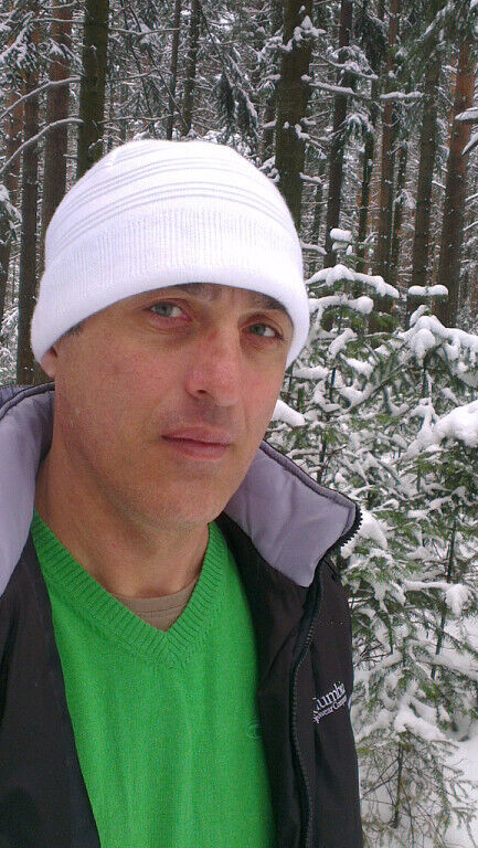  28315834  David, 49 ,    