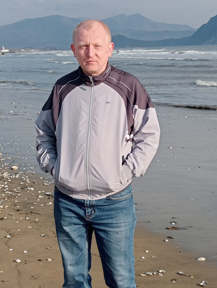  ,   Ivan, 39 ,   ,   , c , 