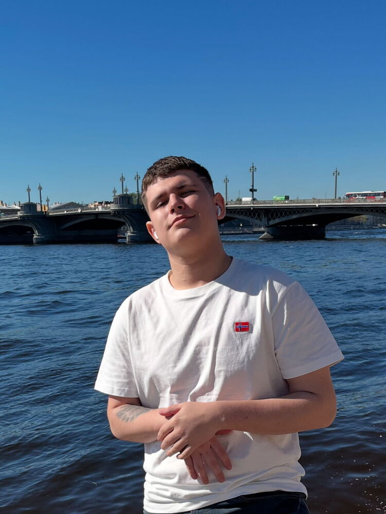 ���� 52956064 ����� ����, 18 ���, ���� ���������� � ��������