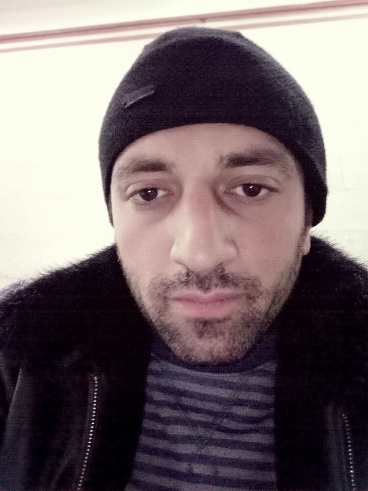  18613314  Narek, 34 ,    