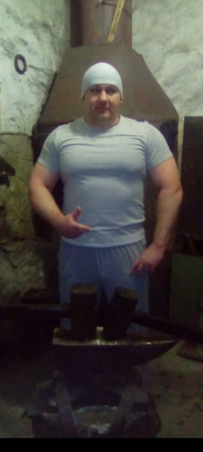 52853974  , 46 ,    