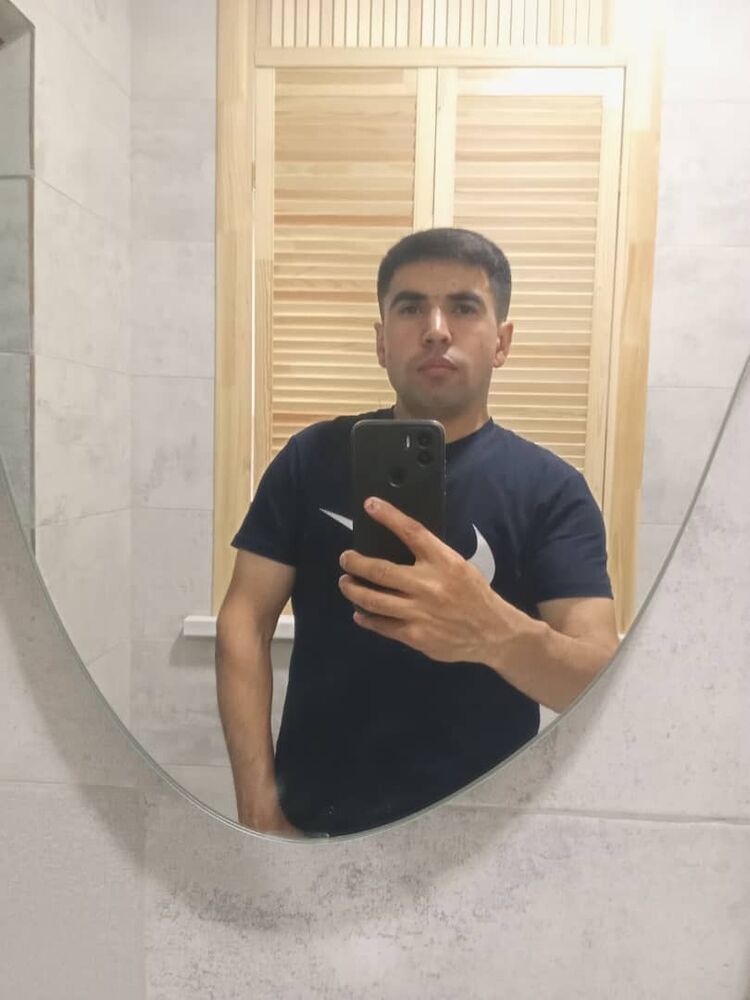  52647504  , 29 ,    