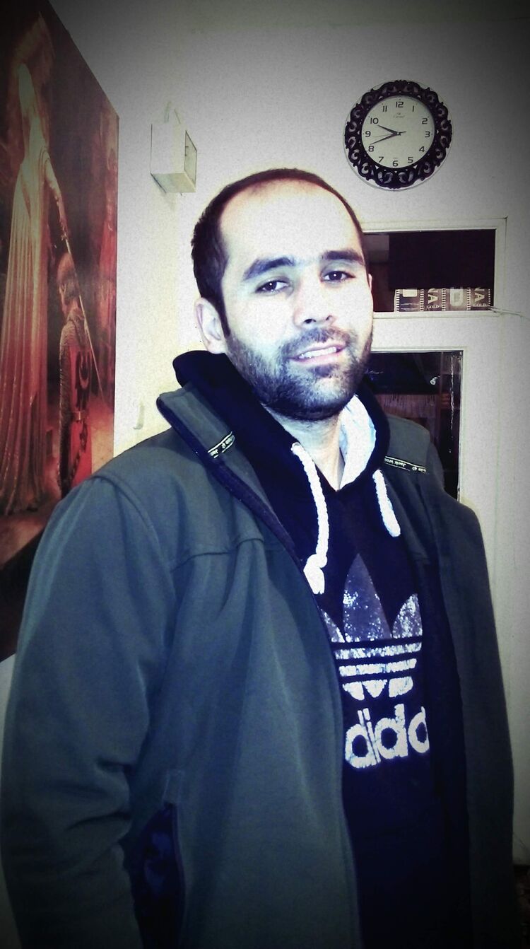  54154544  Ahmad, 36 ,    