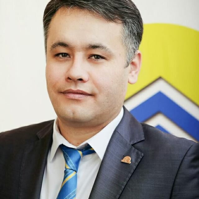  28308894  , 40 ,    