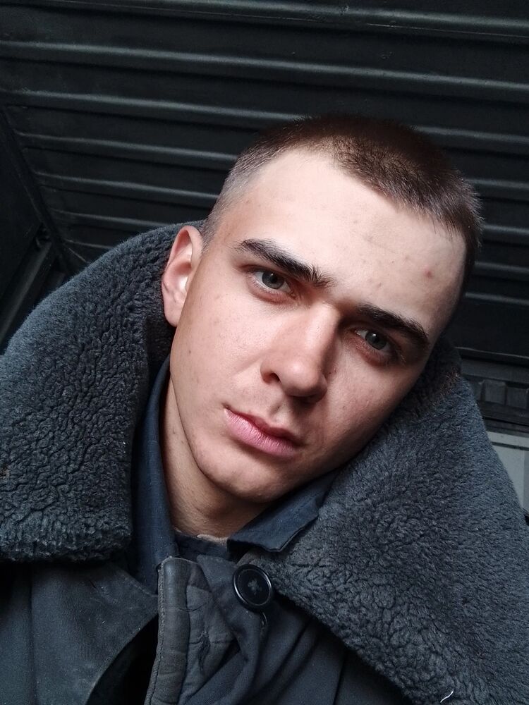  44327344  , 22 ,    