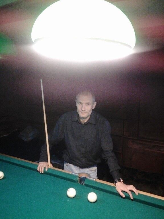  15058604  Valentin, 50 ,    