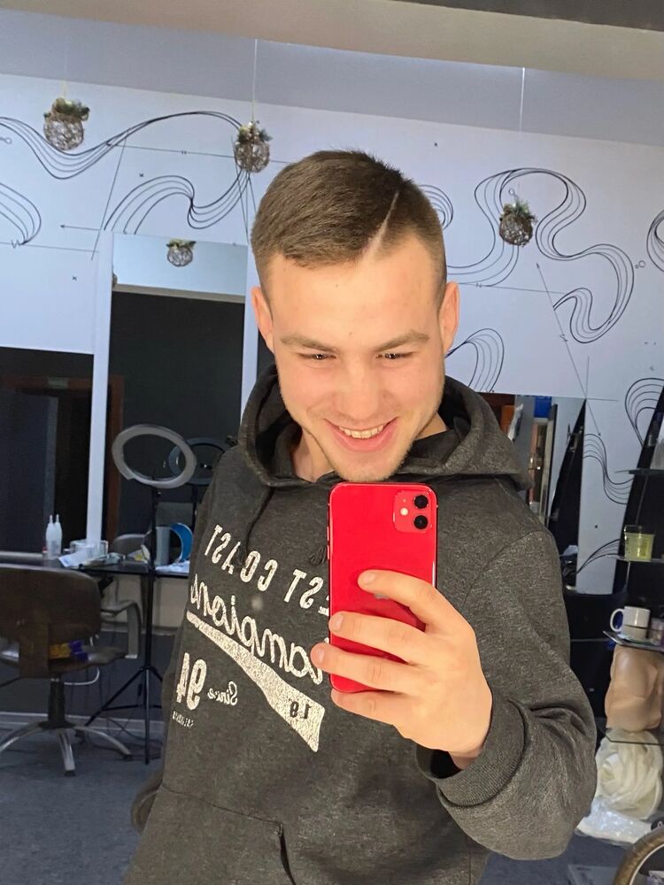 47981304  , 27 ,    