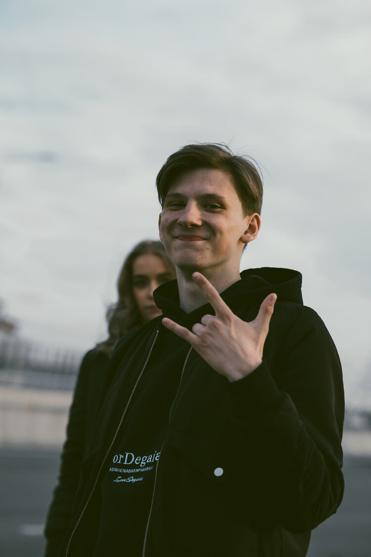 ���� 35702894 ����� ����, 20 ���, ���� ���������� � �����-����������