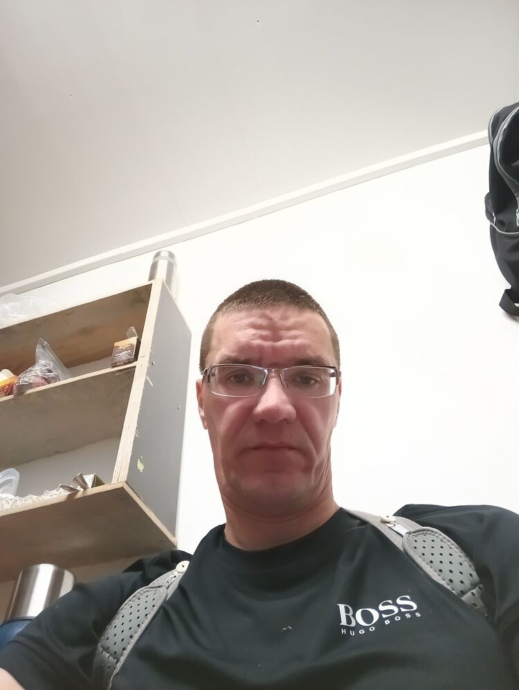  49928564  , 44 ,    -