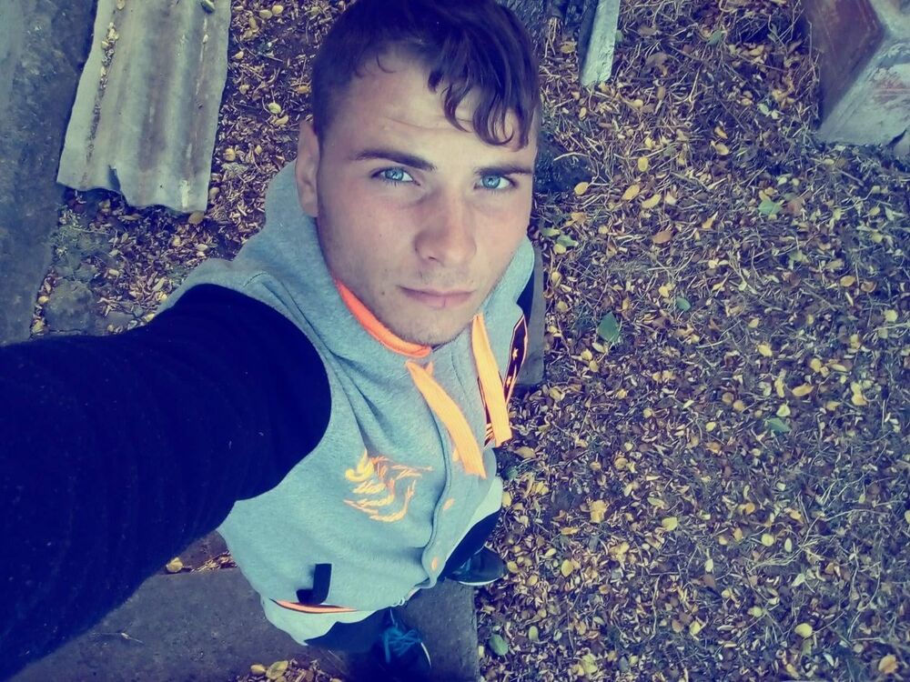  10750154  Petru, 29 ,    