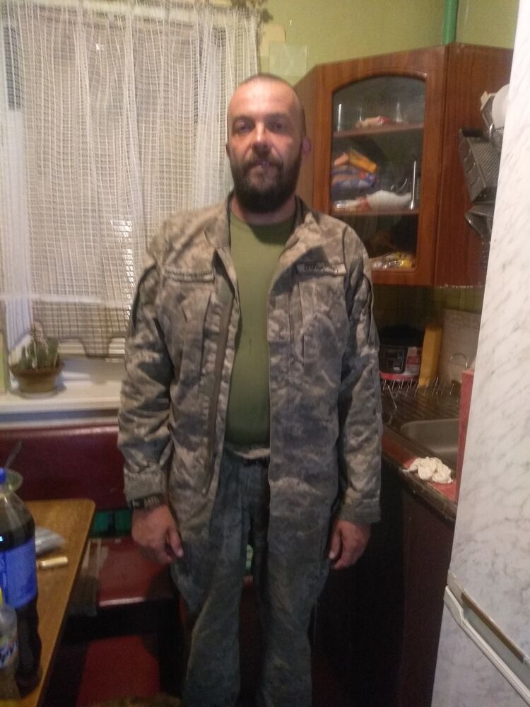 37131844  , 45 ,    