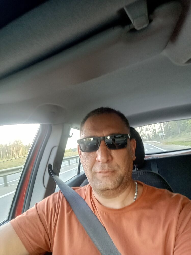  46310634  , 44 ,    