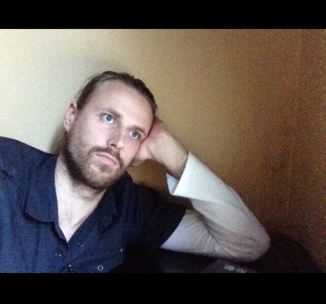  ,   Tony, 40 ,     , c 