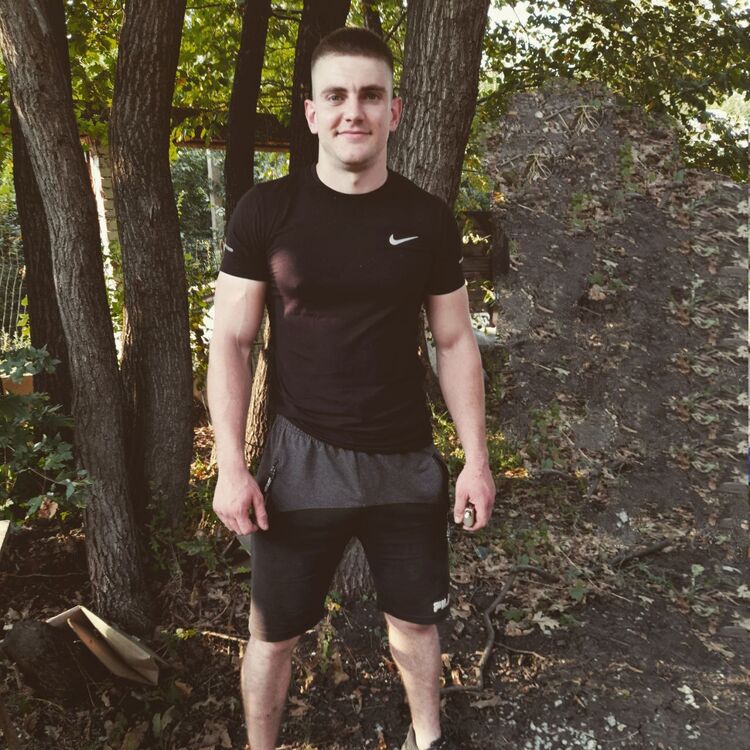  24139734  Jdendos, 28 ,    