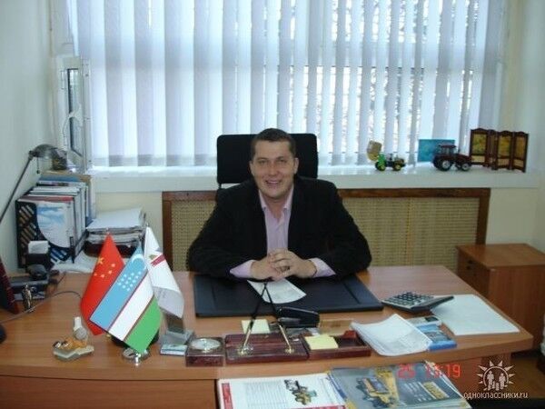  ,   Slavik, 42 ,   ,   , c 