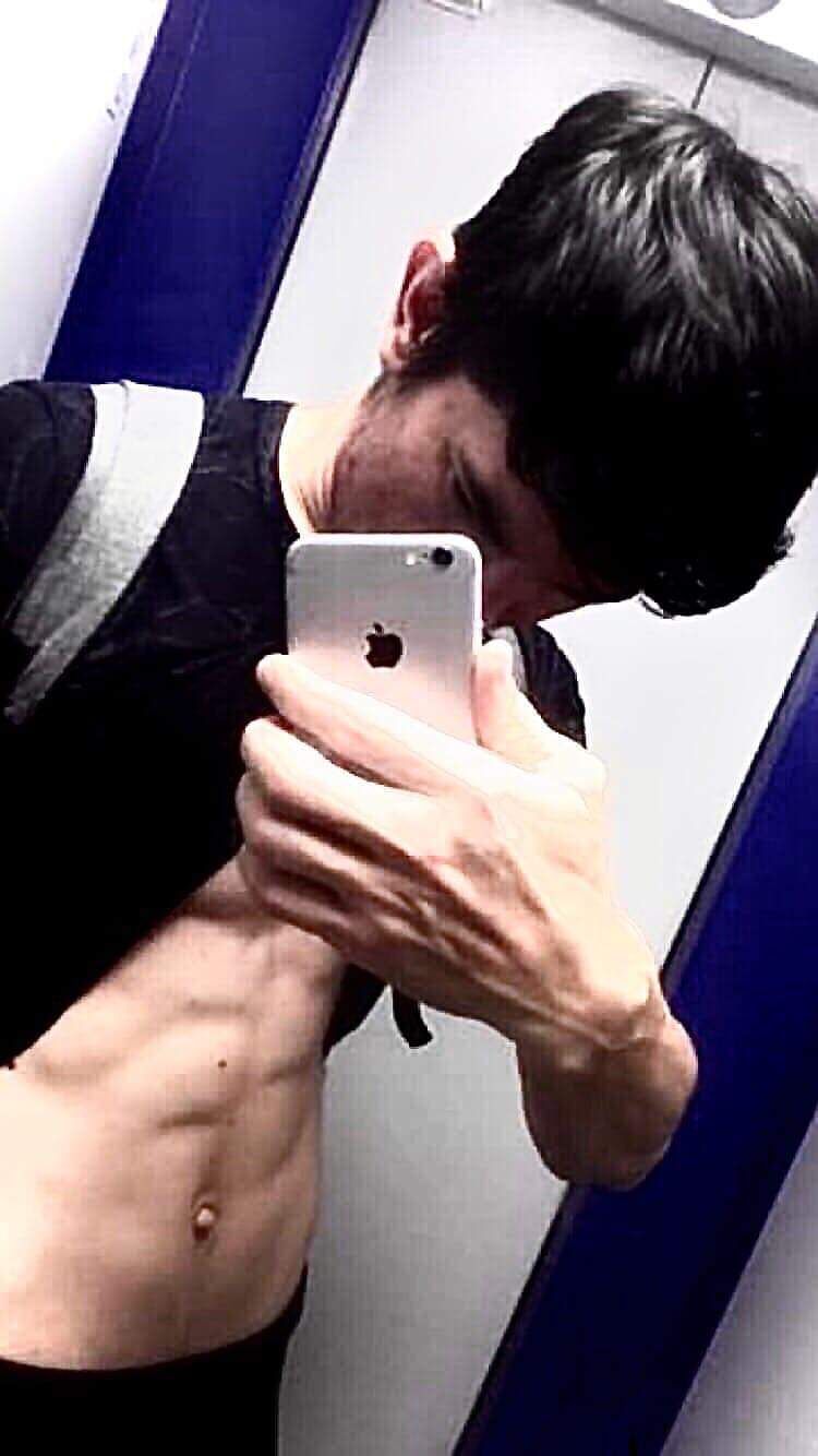  22748554  , 28 ,    