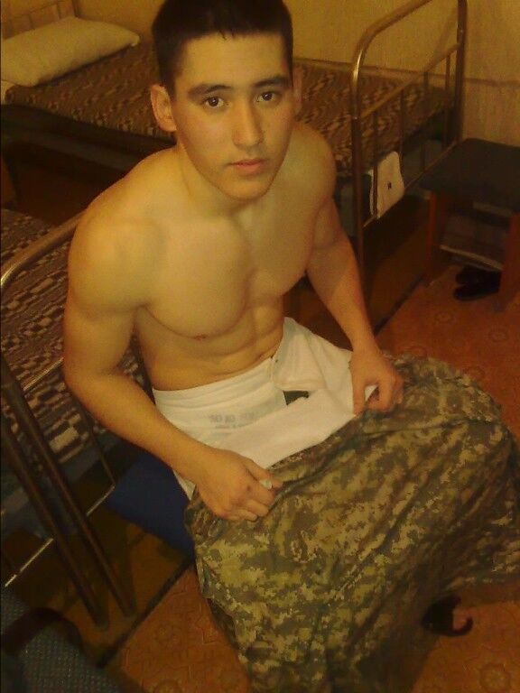  4423644  GoldenboY, 34 ,    