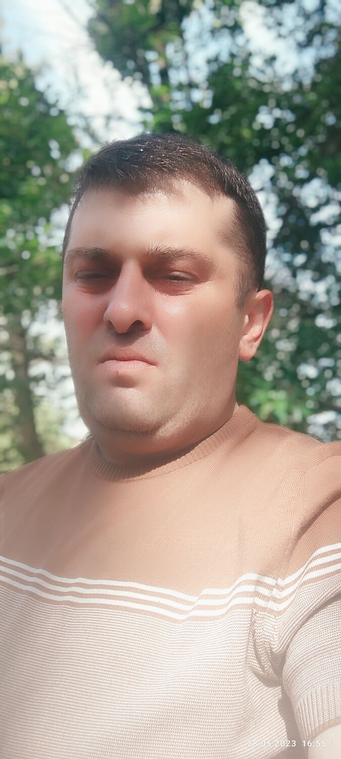  43227464  , 35 ,    
