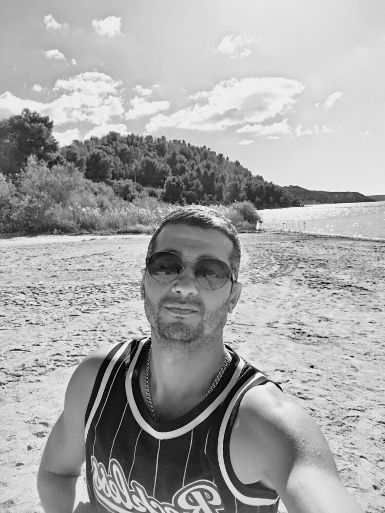  Boom,   Rovshan, 43 ,   ,   