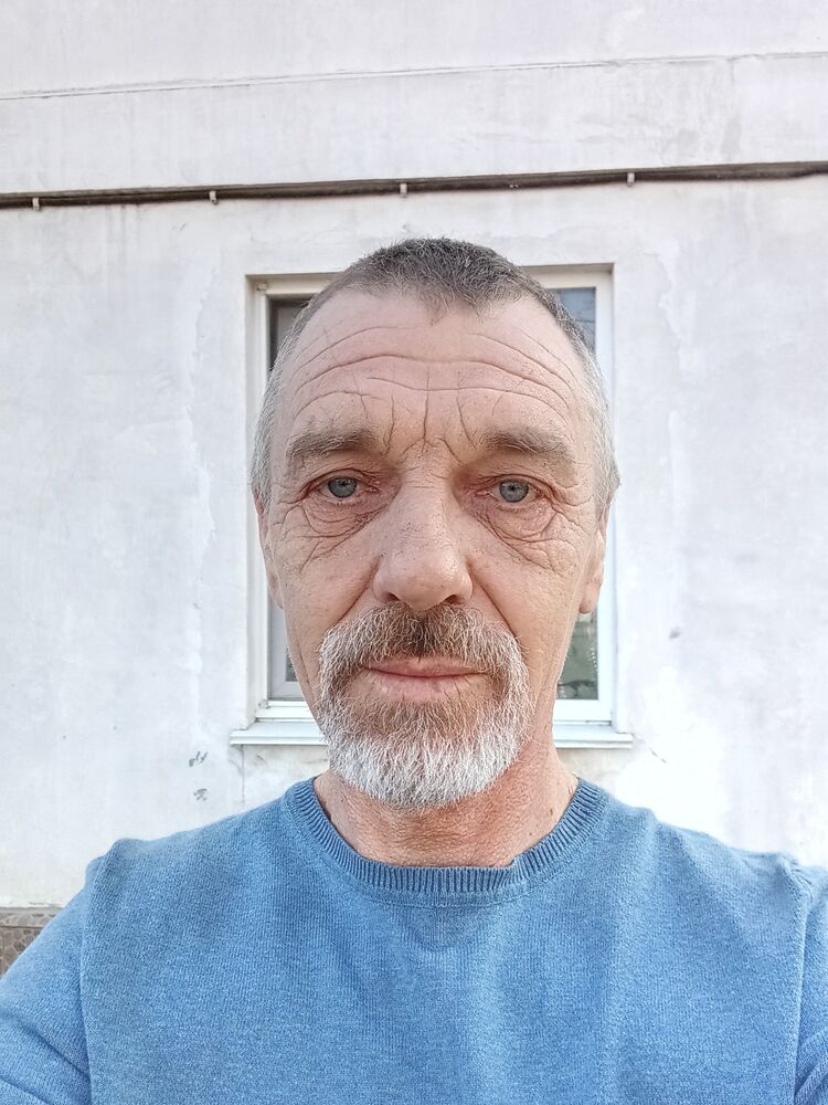  50149894  Viktor, 58 ,    