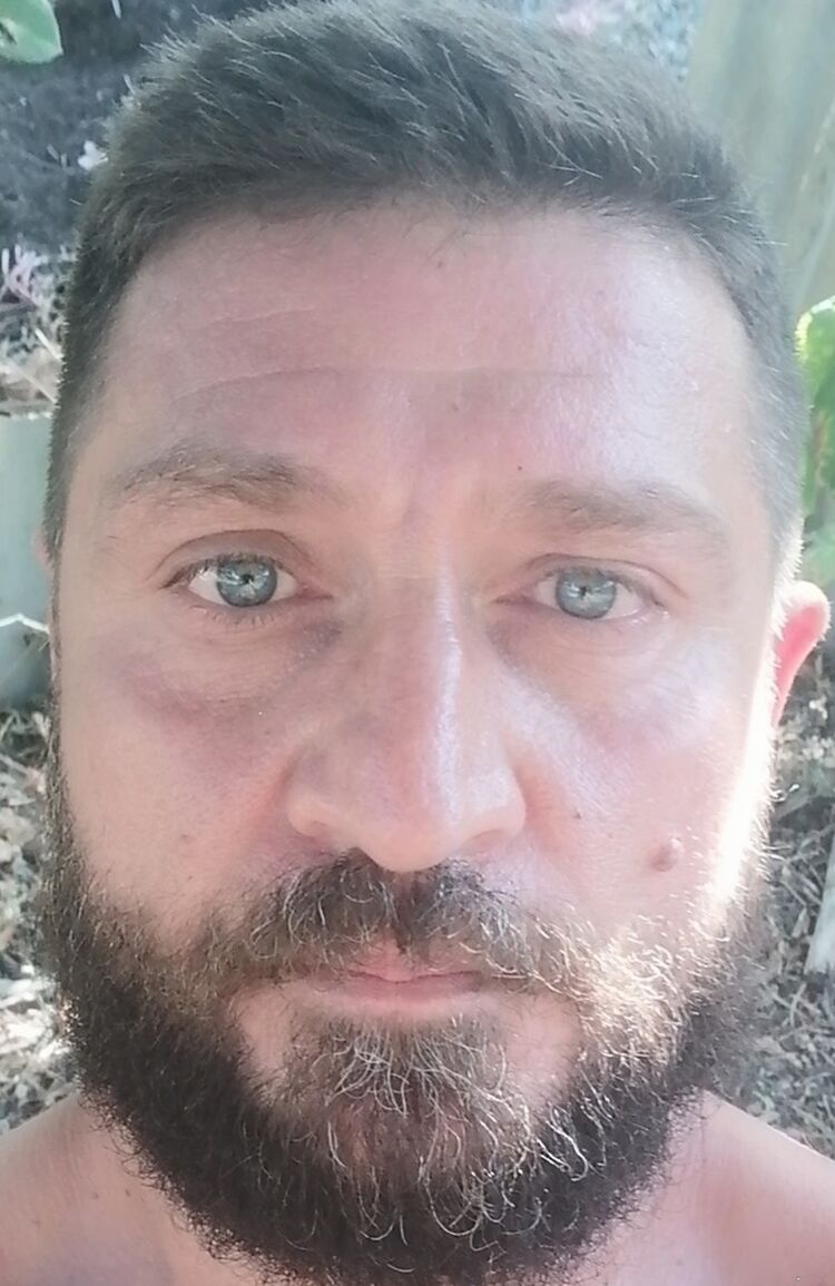  ,   Raul, 50 ,   ,   , c 