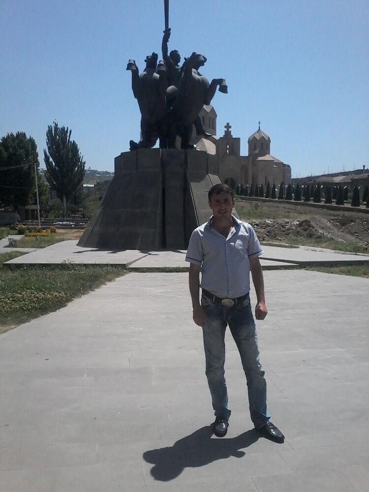  ,   Garik, 38 ,     , c 