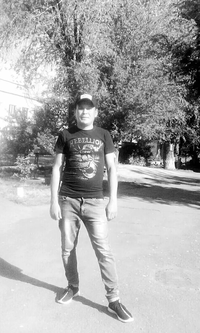  ,   Alex, 40 ,   ,   