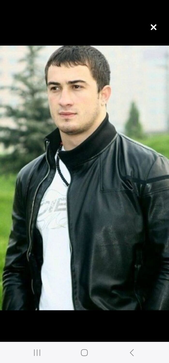  43426234  Ruslan, 43 ,    