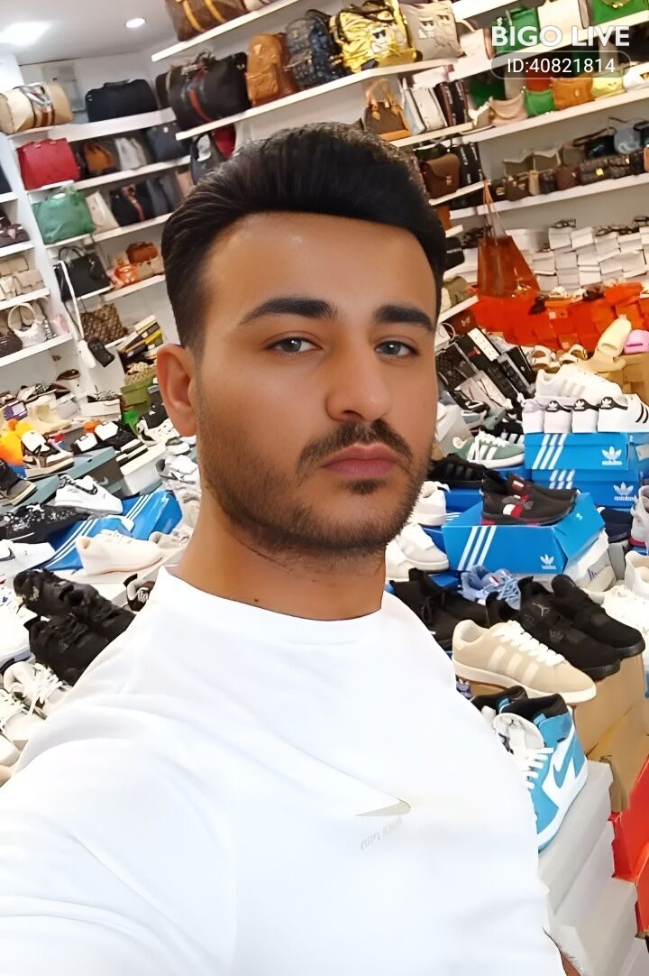  ,   Serhat, 34 ,   ,   