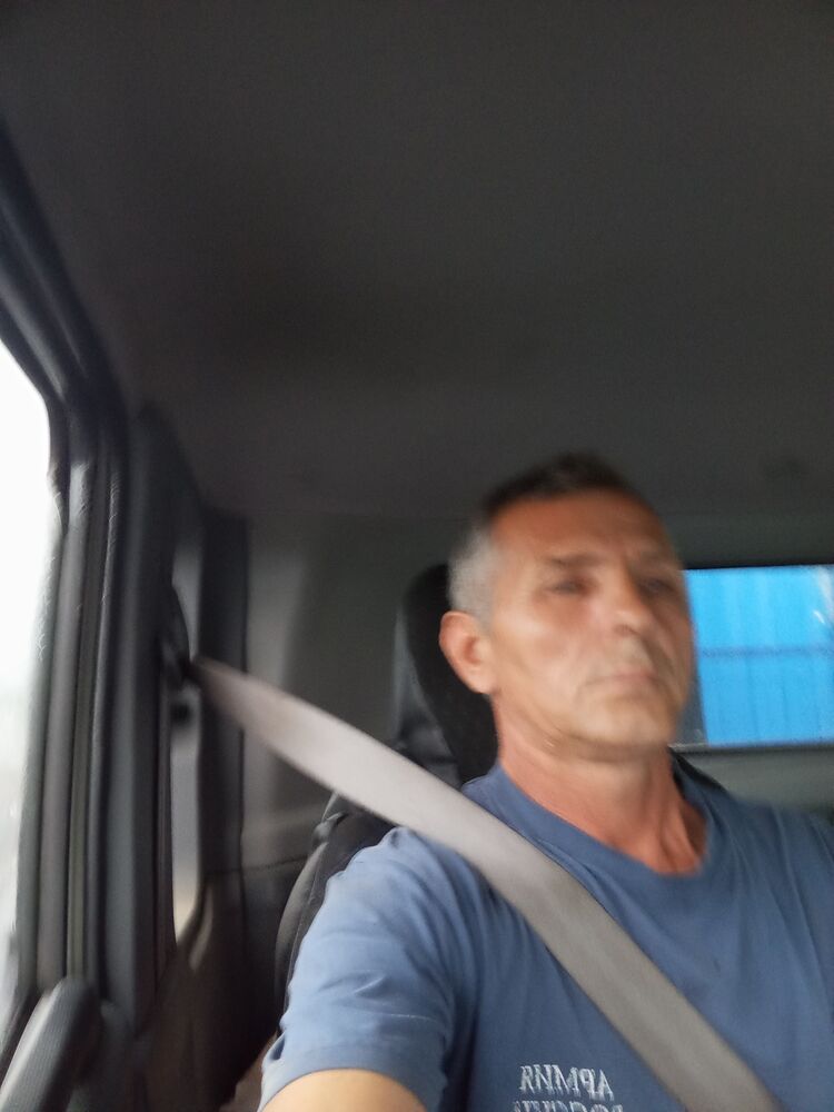  52901134  , 51 ,    