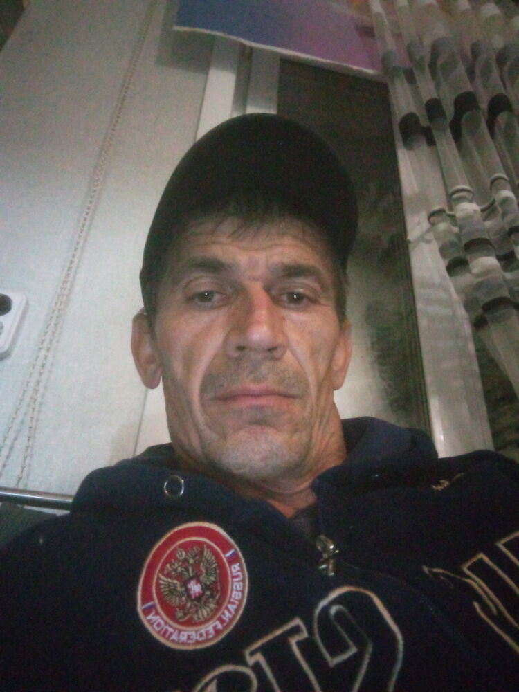  23143974  Vitek, 51 ,    