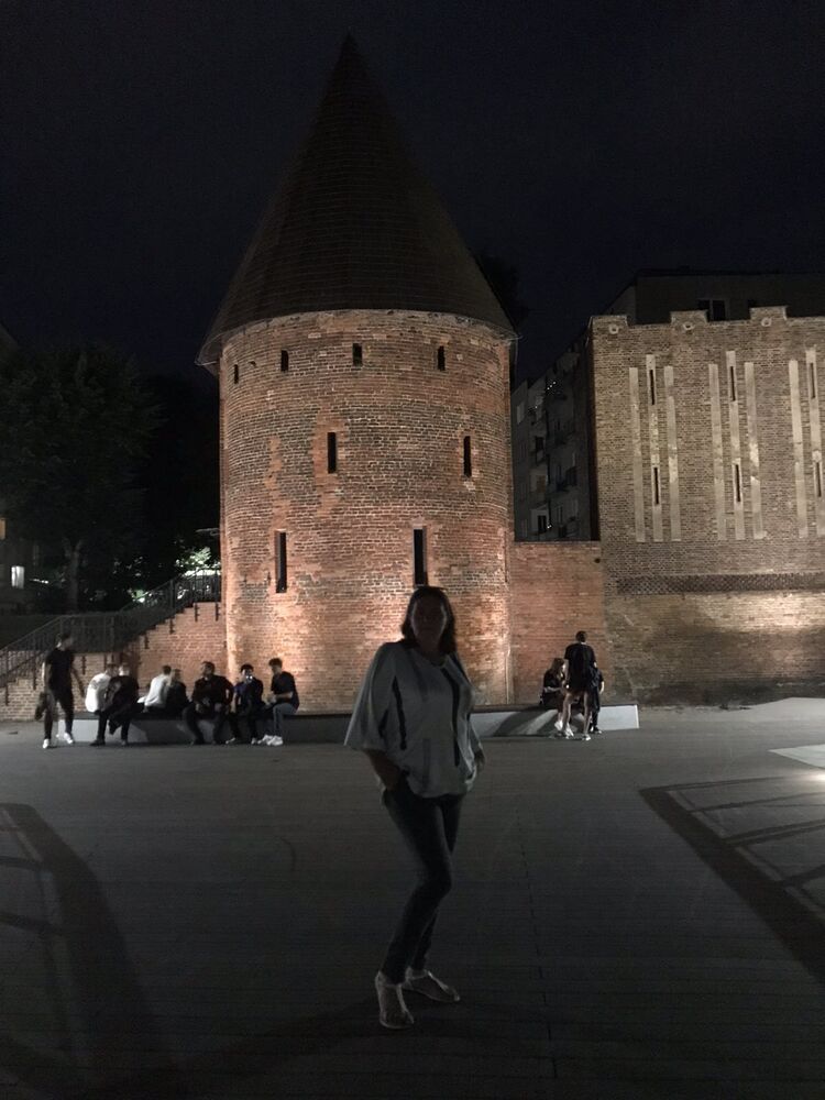  ,   IRYNA, 32 ,   c 