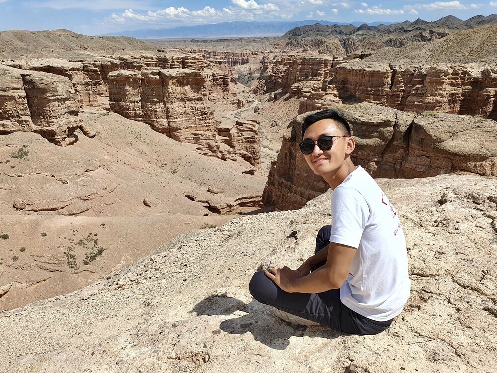  ,   Leo, 29 ,   ,   