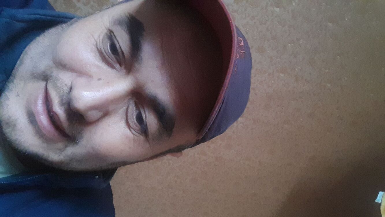  46085914  Xurshid, 39 ,    