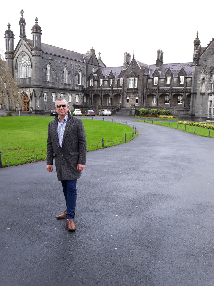  43962514  Ivan, 62 ,    Drogheda