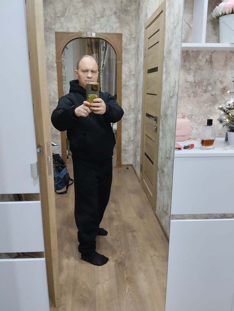  48078994  , 37 ,    