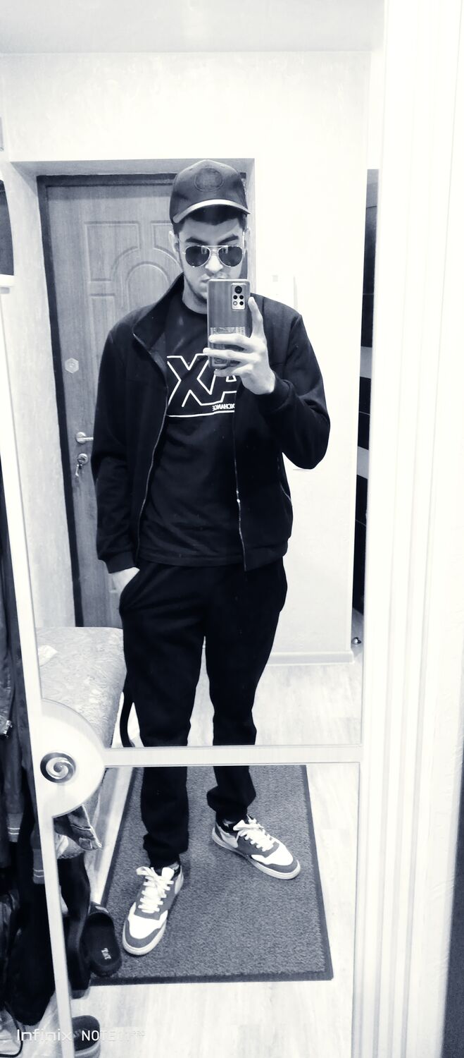 ,   Narek, 20 ,   ,   