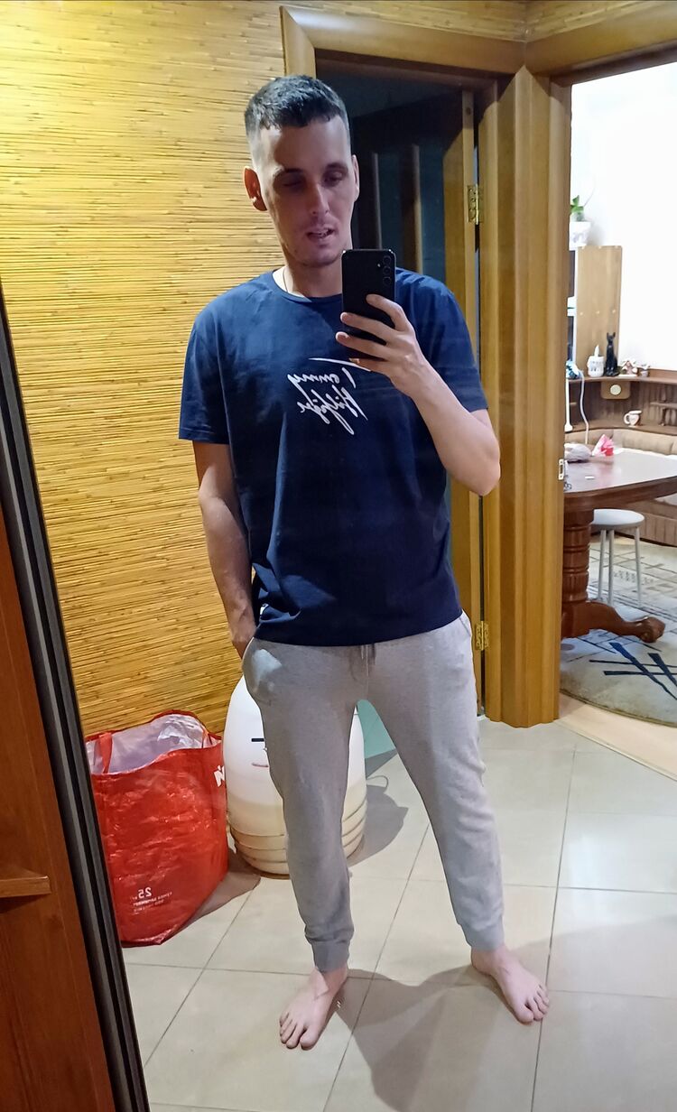  44484874  , 35 ,    
