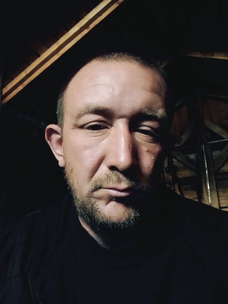  42500774  , 41 ,    