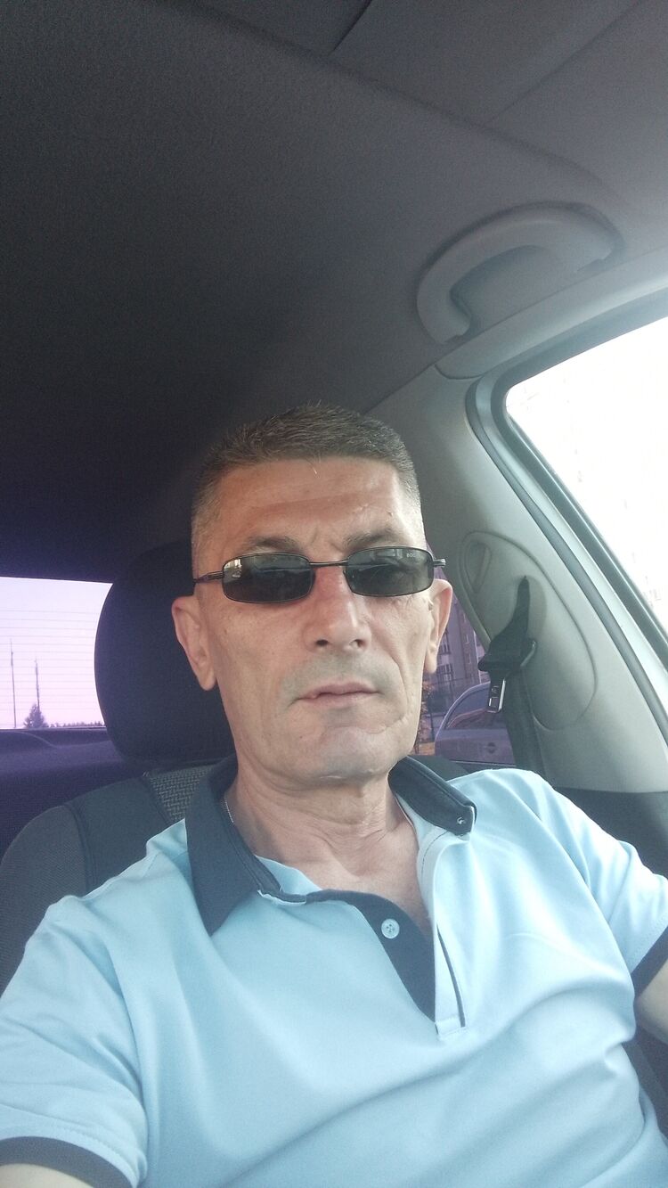  46345444  Sasha, 53 ,    