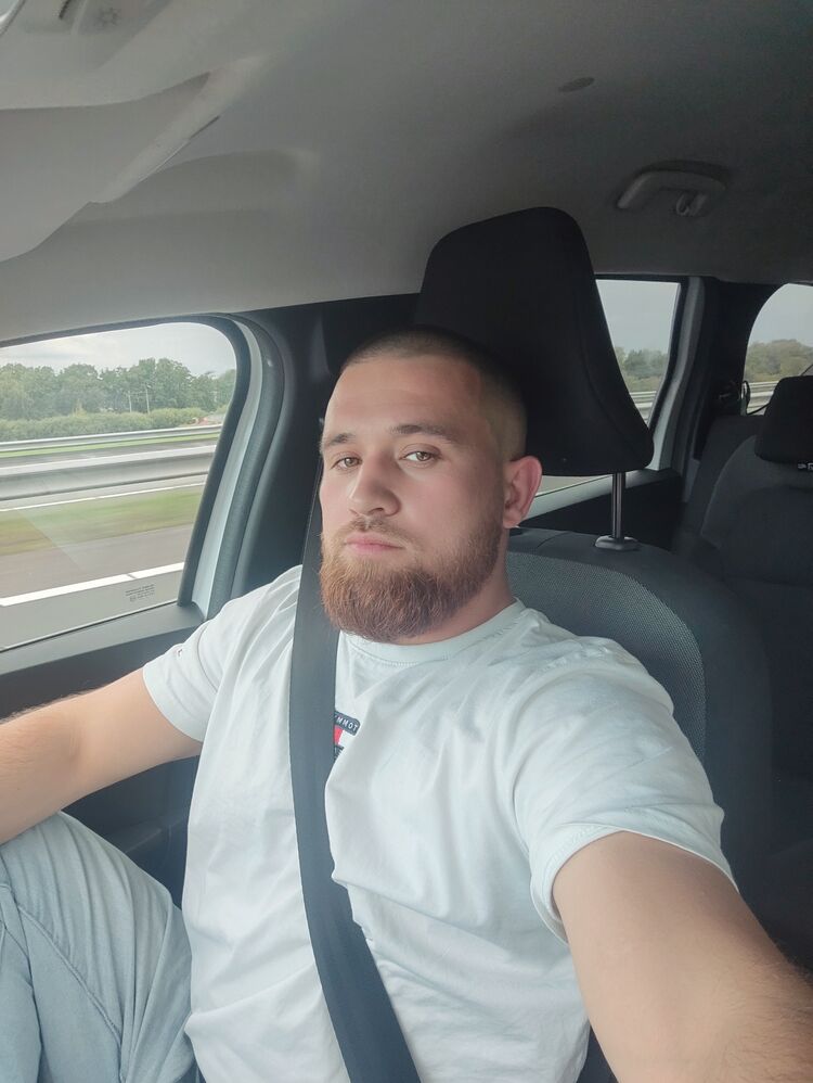  Marbella,   Oleh, 32 ,   ,   , c , 