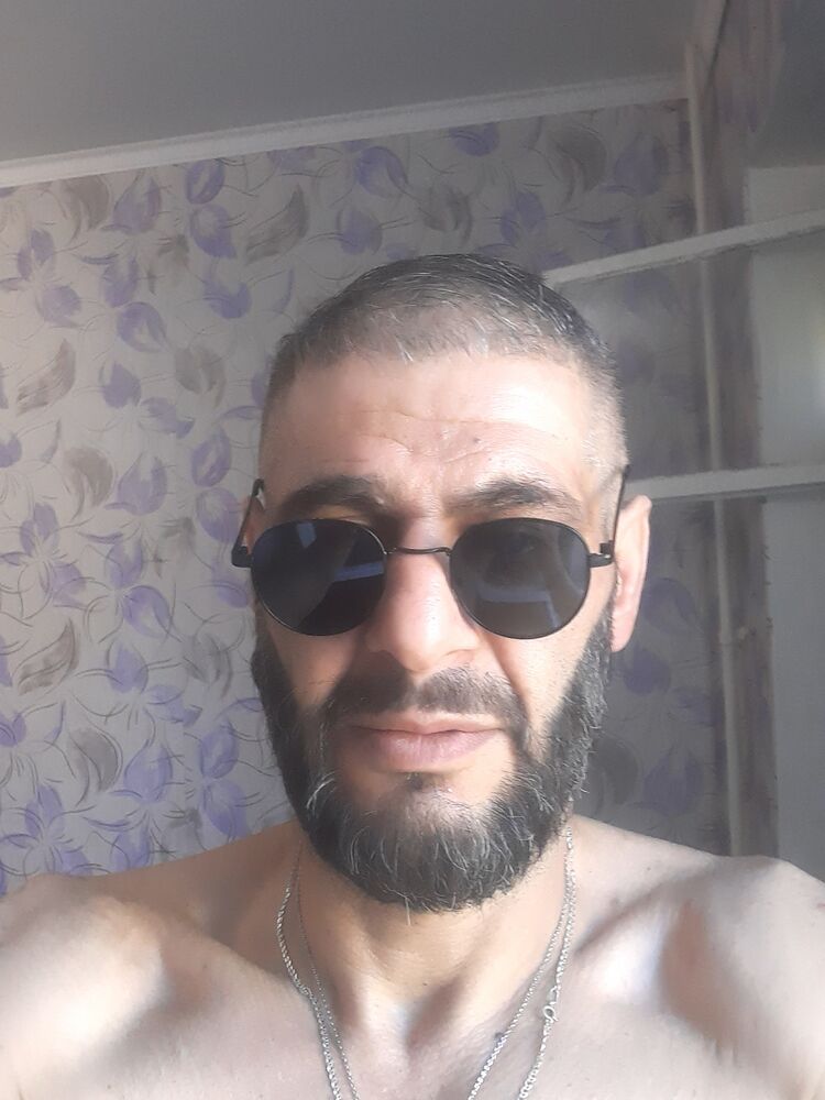  35944464  , 49 ,     