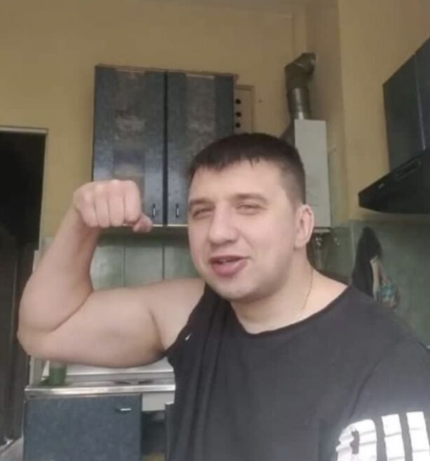  36811774  , 28 ,    