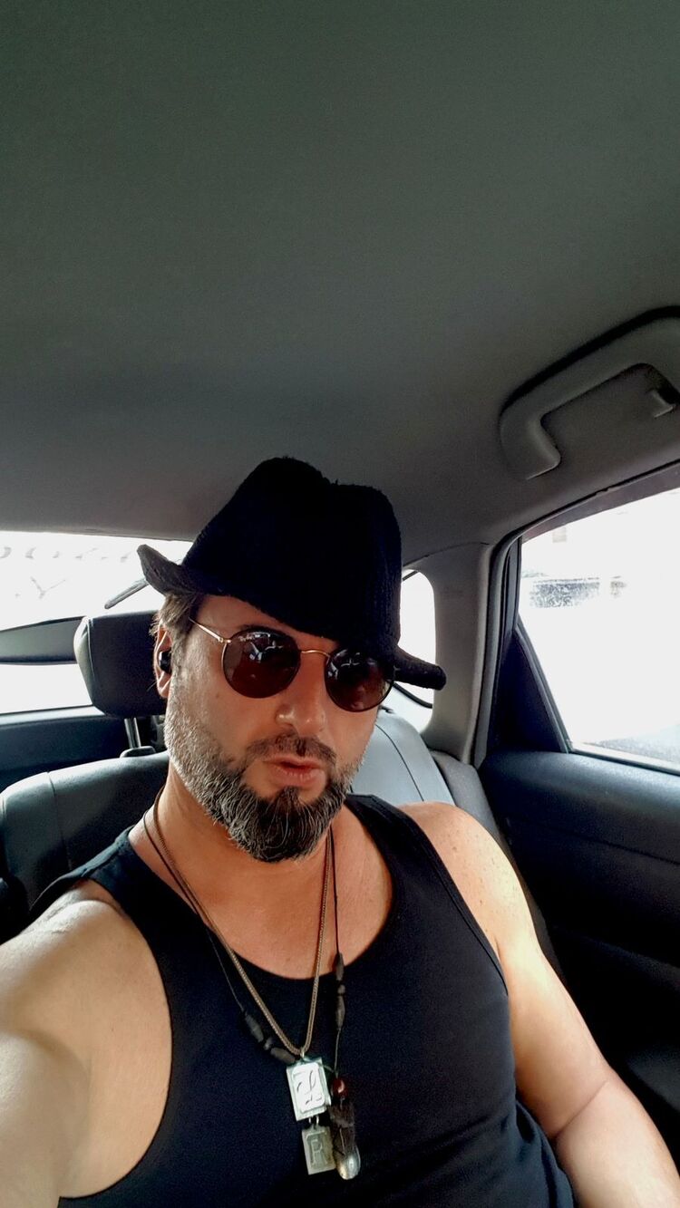 ���������� �������, ���� ������� Makedoneli, 38 ���, ������������ ��� ������, ����� � ���������