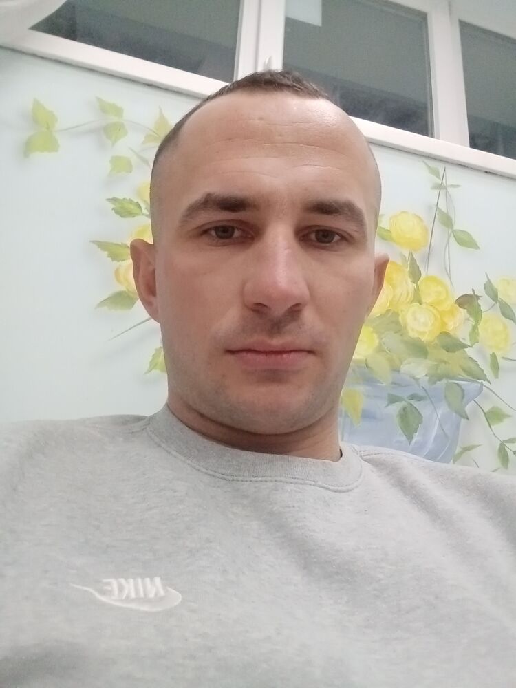  ,   Kristian, 29 ,   ,   