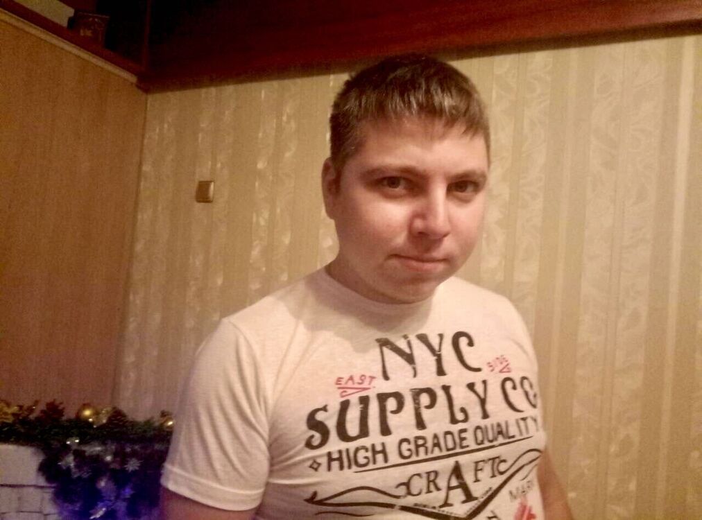  ,   Alex, 36 ,   ,   , 
